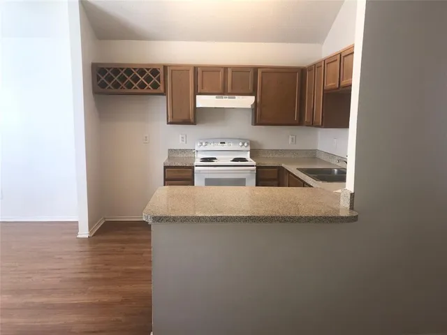 $1,995 | 919 Richards Drive, Cedar Hill, TX 75104