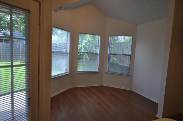 $1,995 | 919 Richards Drive, Cedar Hill, TX 75104