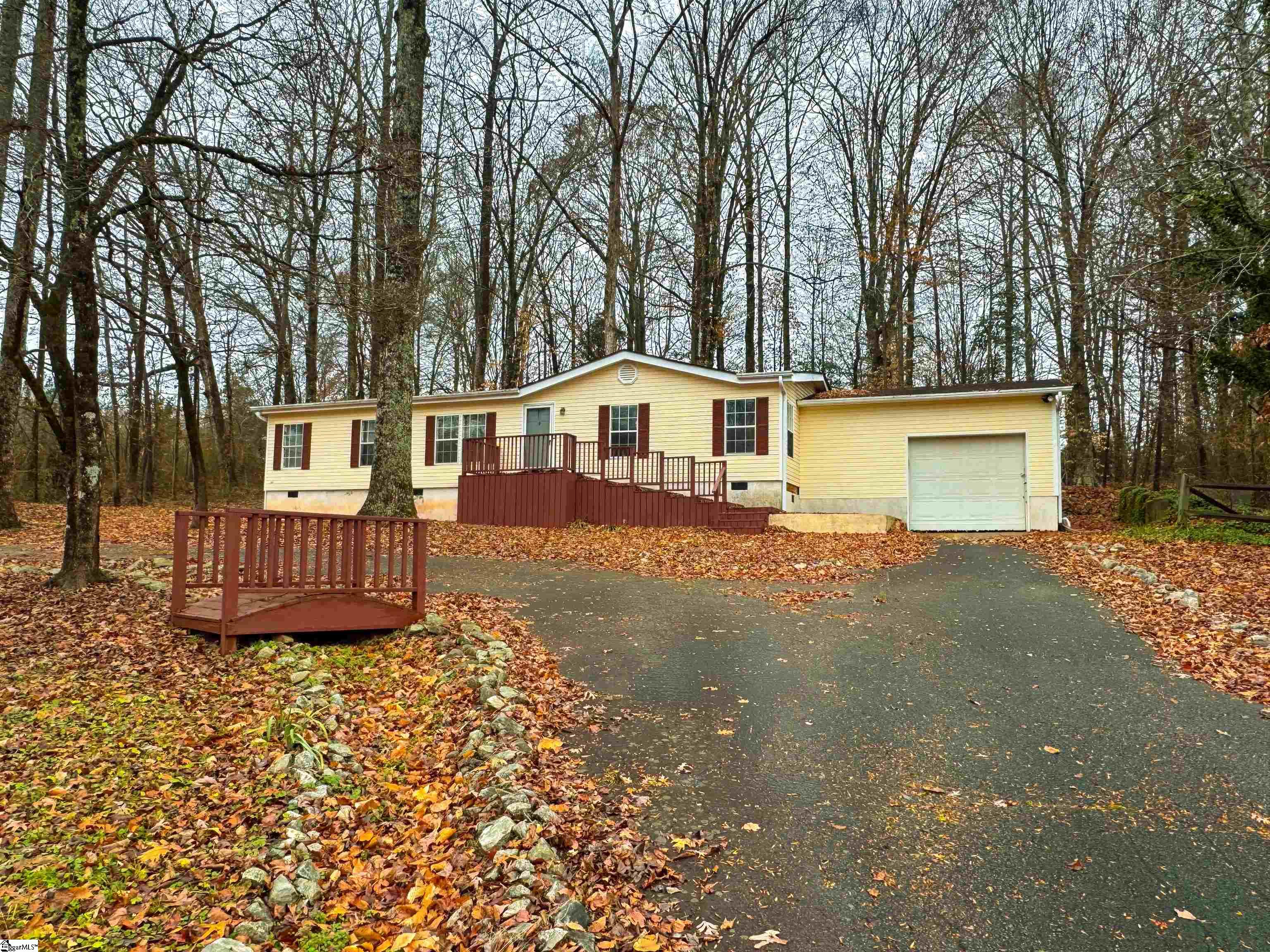 175 Enon Church Road Easley, SC 29640 - Photo 3 of 24