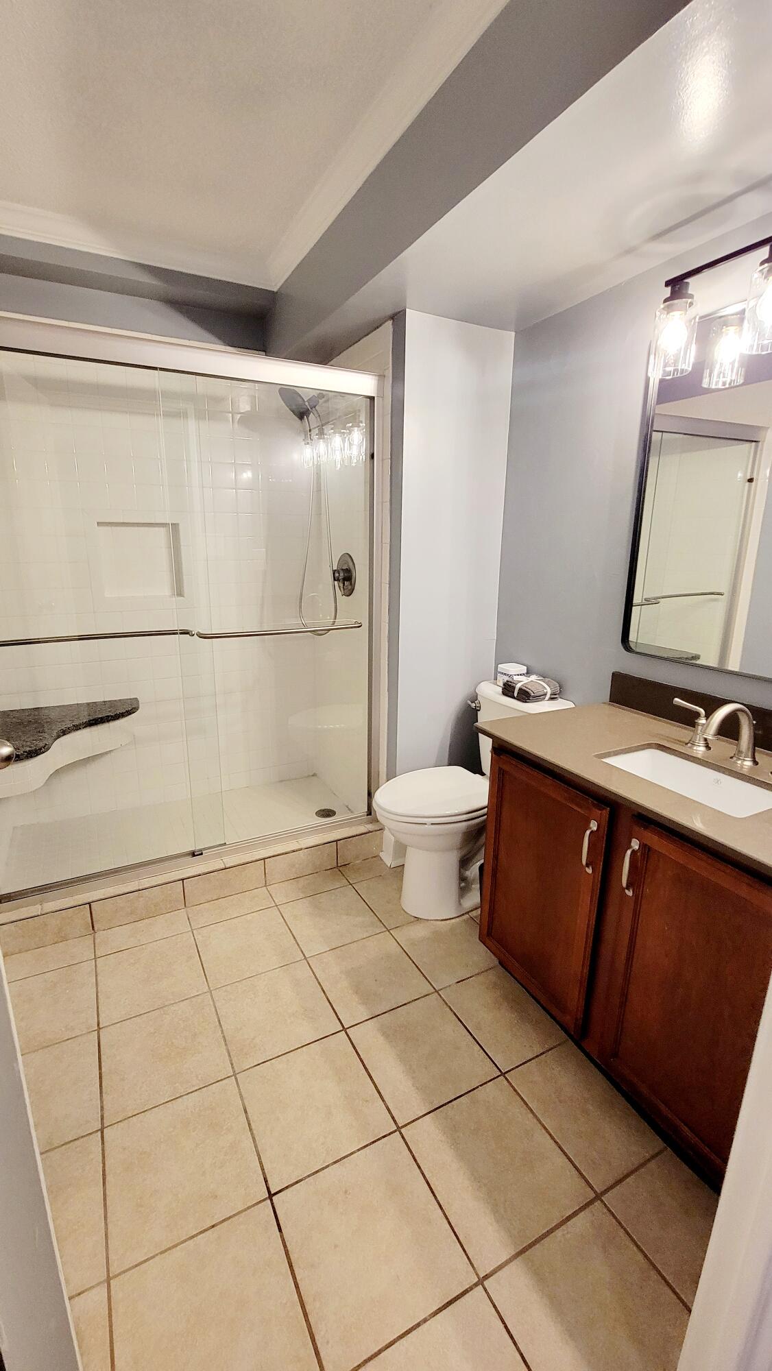 1131 Stringers Ridge Road, Unit 8J Chattanooga, TN 37405 - Photo 20 of 27 20221209_132148