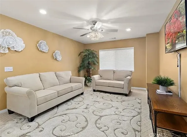 $4,000 | 4106 Irish Moss Lane, San Bernardino, CA 92407