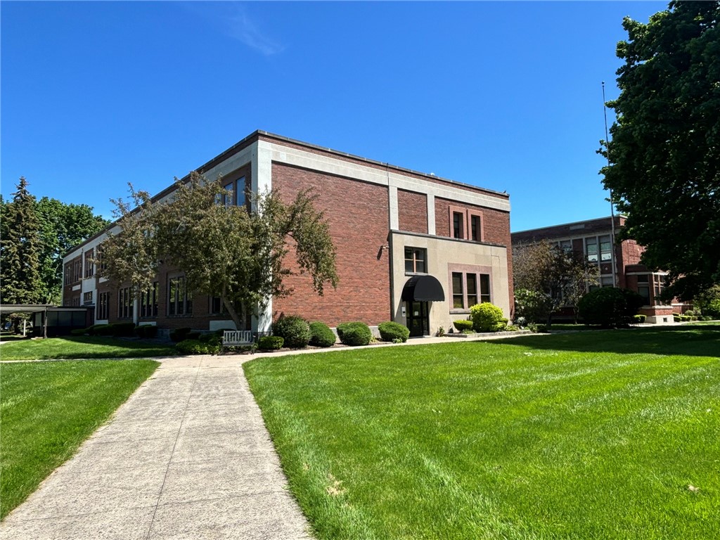 270 Latta Road, Unit UN225 Rochester, NY 14612 - Photo 1 of 18