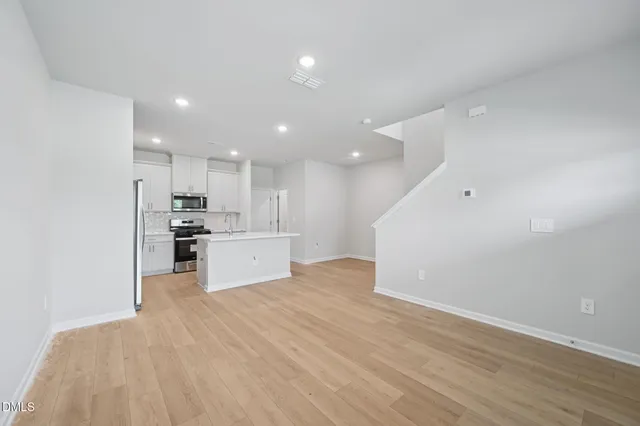 $271,000 | 704 Southland Drive, Zebulon, NC 27597