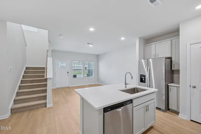 $271,000 | 704 Southland Drive, Zebulon, NC 27597