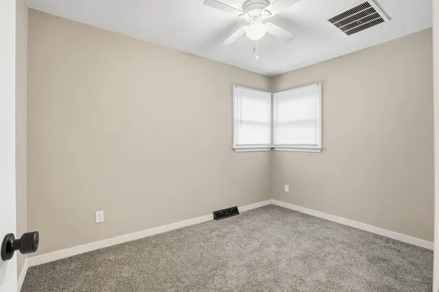 $219,870 | 217 5th Street, Buffalo, IA 52728