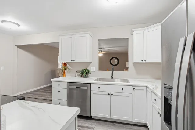 $219,870 | 217 5th Street, Buffalo, IA 52728