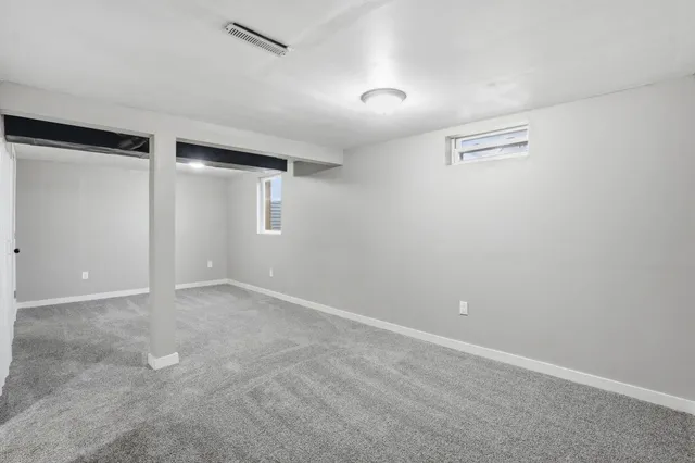 $219,870 | 217 5th Street, Buffalo, IA 52728