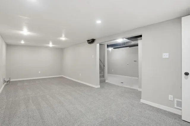 $219,870 | 217 5th Street, Buffalo, IA 52728