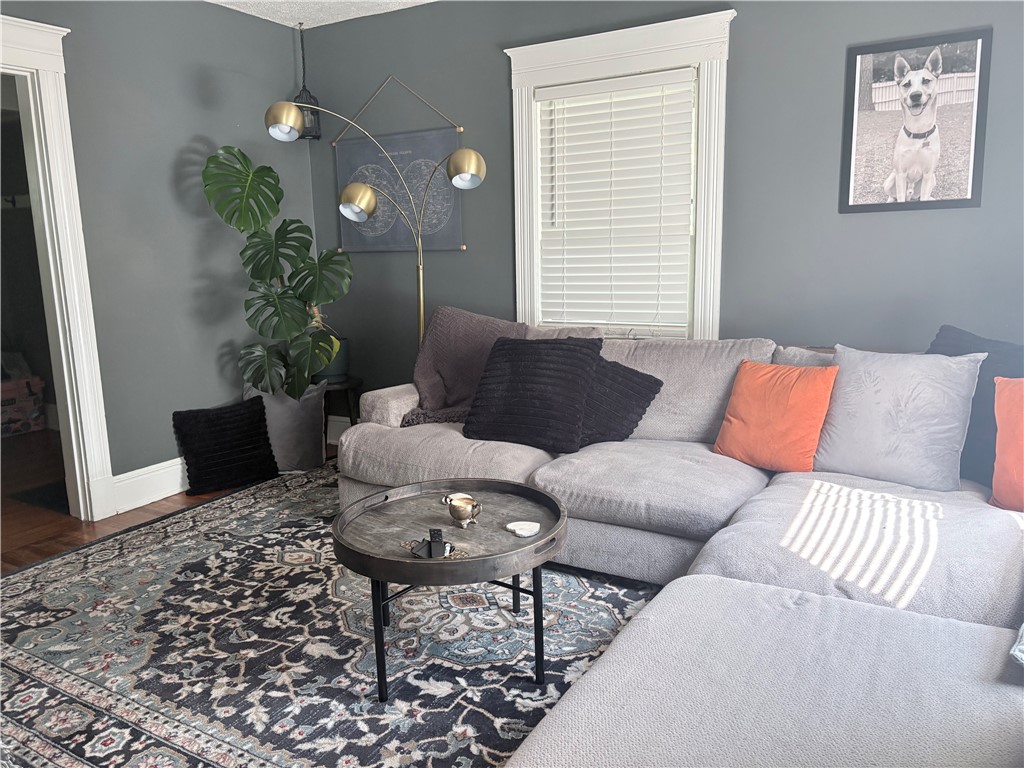 150 Stuart Avenue Arcadia, NY 14513 - Photo 7 of 25 Living Room