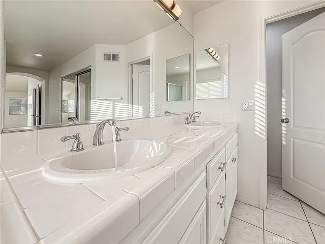 $1,100,000 | 5789 Tonopah Court, Simi Valley, CA 93063