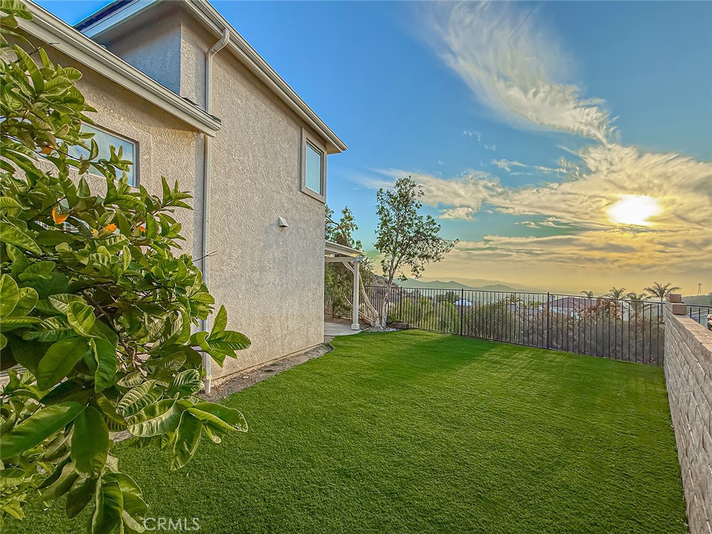 5789 Tonopah Court Simi Valley, CA 93063 - Photo 7 of 75 a view of a back yard of the house