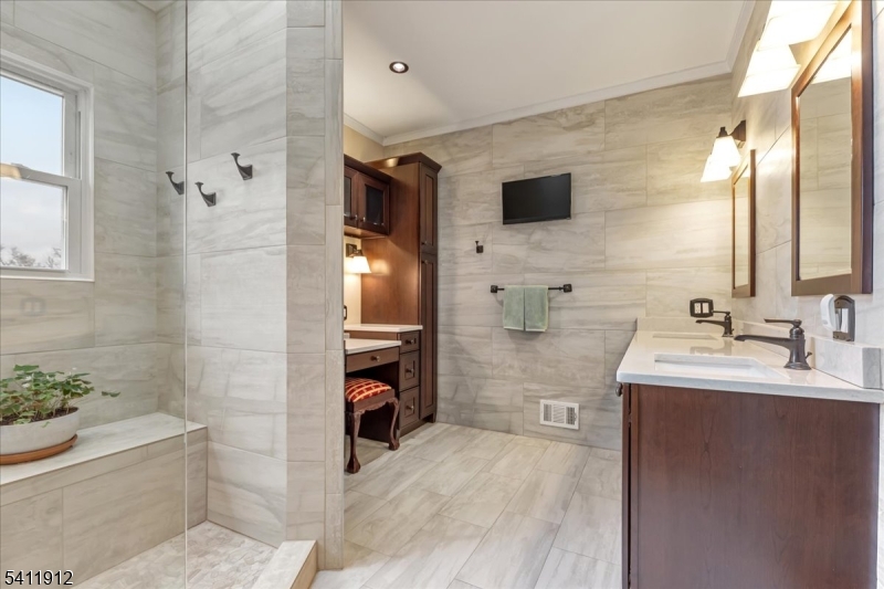 237 Musconetcong River Road Washington, NJ 07882 - Photo 21 of 50