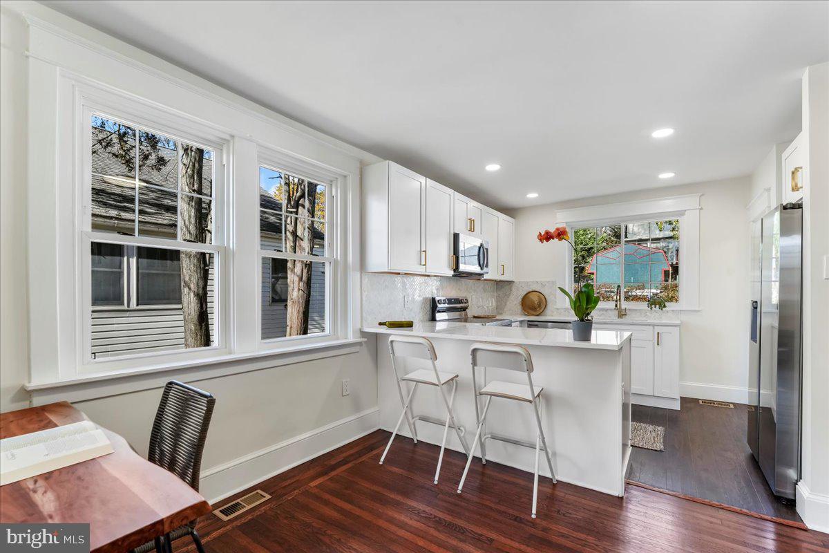 303 Krewson Terrace Willow Grove, PA 19090 - Photo 12 of 30