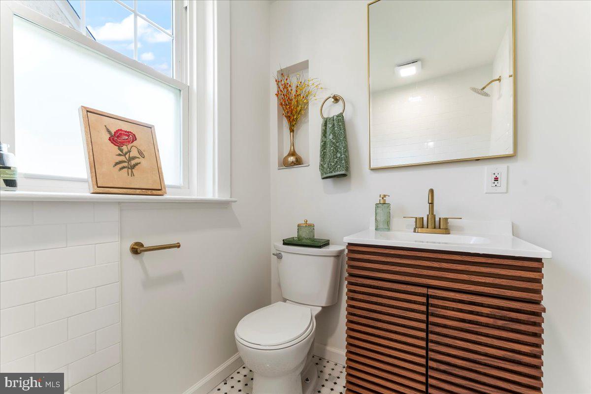 303 Krewson Terrace Willow Grove, PA 19090 - Photo 21 of 30