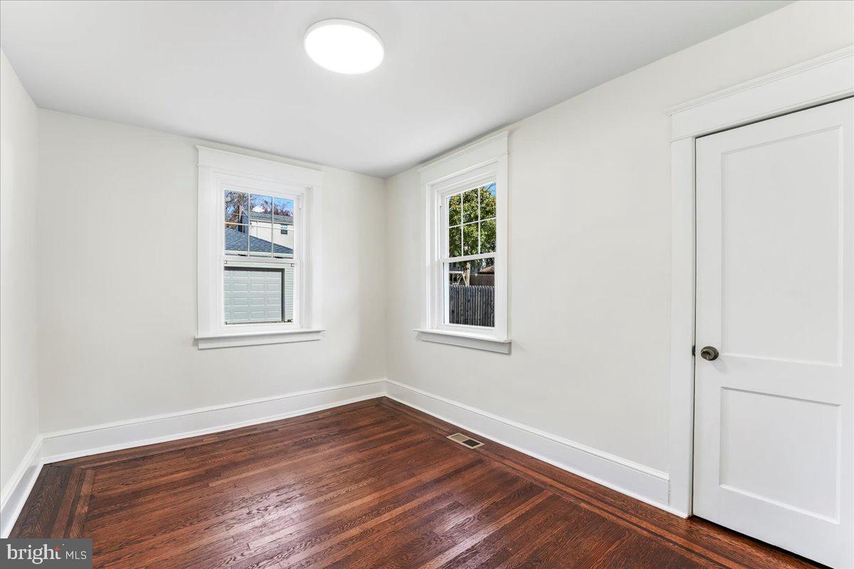 303 Krewson Terrace Willow Grove, PA 19090 - Photo 22 of 30