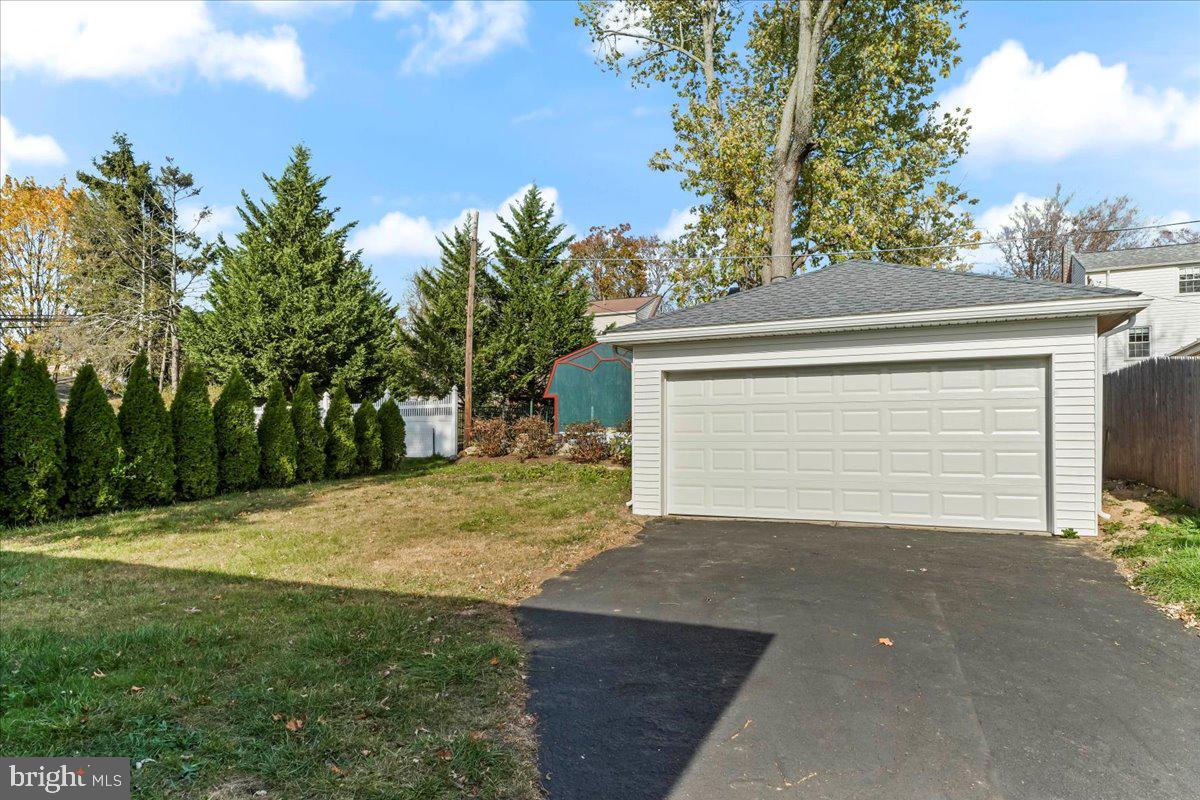 303 Krewson Terrace Willow Grove, PA 19090 - Photo 25 of 30