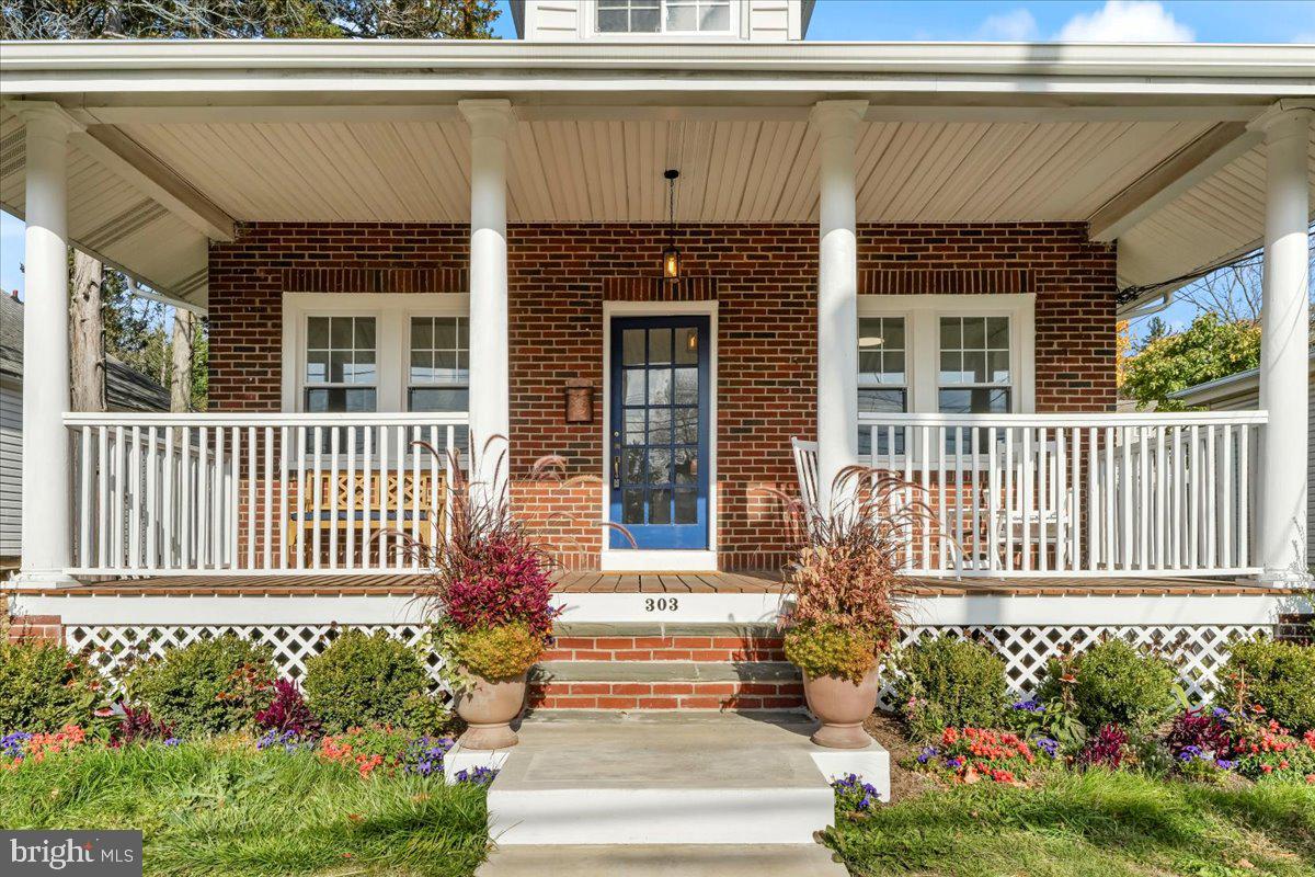 303 Krewson Terrace Willow Grove, PA 19090 - Photo 4 of 30