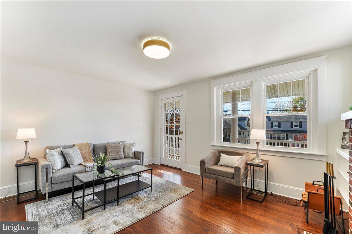 303 Krewson Terrace Willow Grove, PA 19090 - Photo 6 of 30