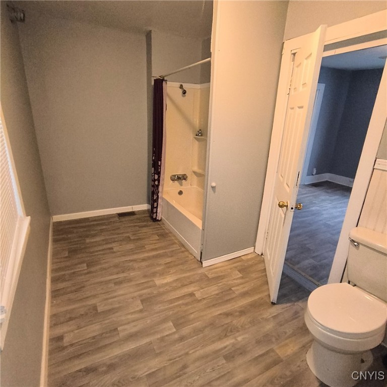 707 Spring Street Utica, NY 13502 - Photo 8 of 30