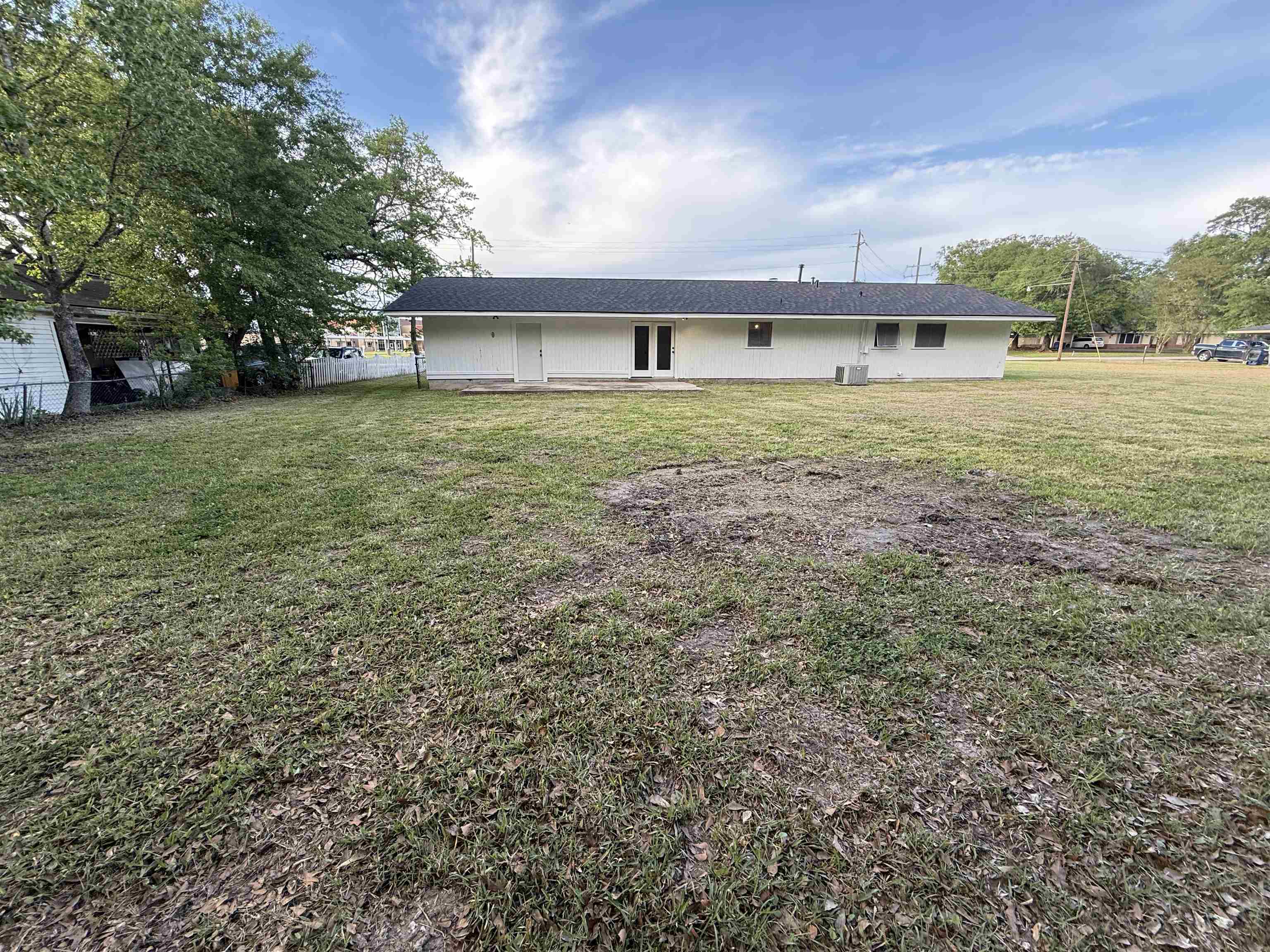 245 West Ave P Silsbee, TX 77656 - Photo 30 of 39