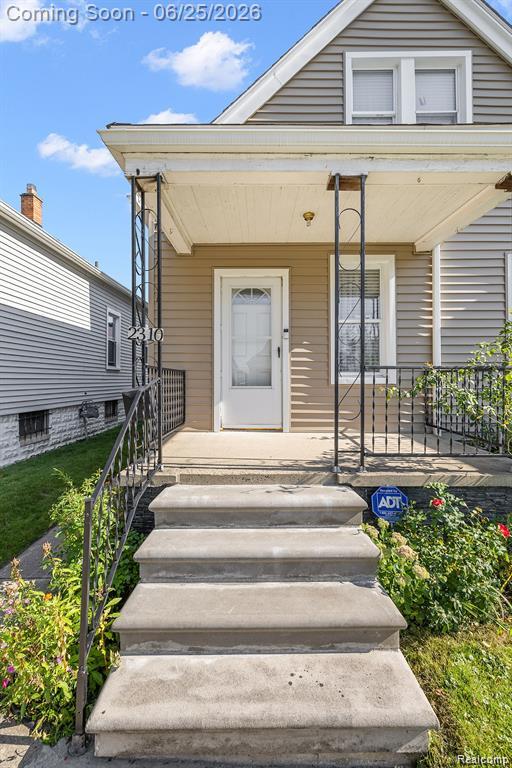 2310 Neibel Street Hamtramck, MI 48212 - Photo 5 of 31