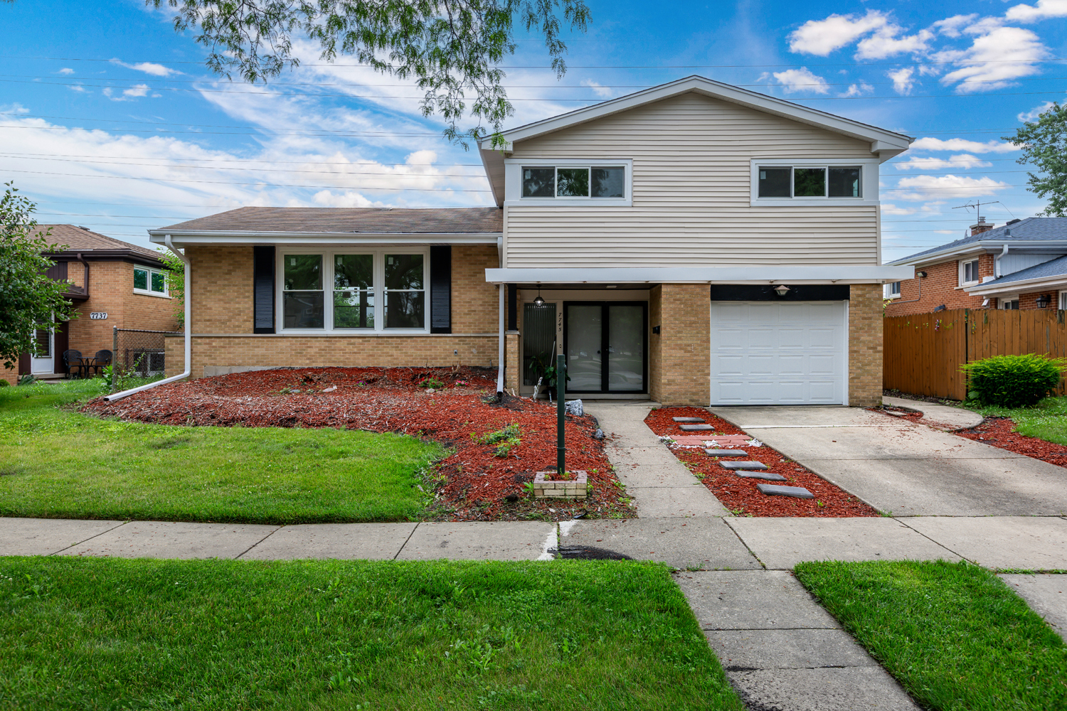 7745 Beckwith Road Morton Grove, IL 60053 - Photo 2 of 41