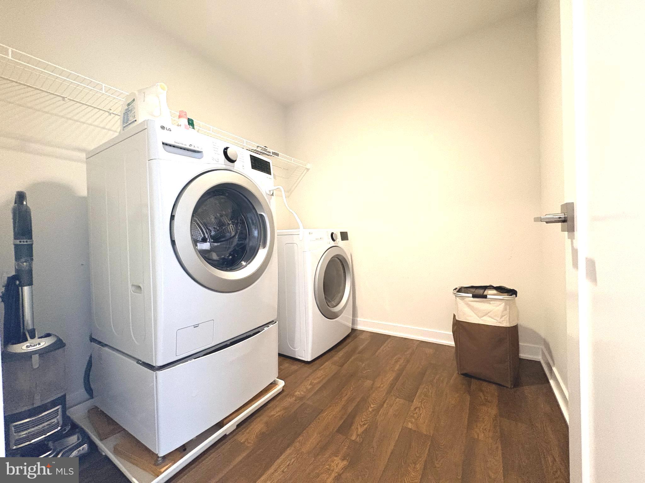 113 Wynstone Court Colmar, PA 18915 - Photo 18 of 20 a utility room with dryer and washer