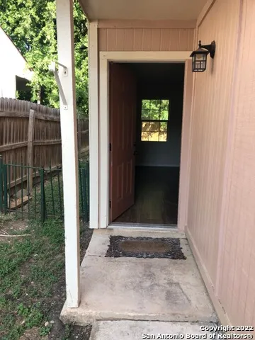 $995 | 7854 Sarepto, San Antonio, TX 78239