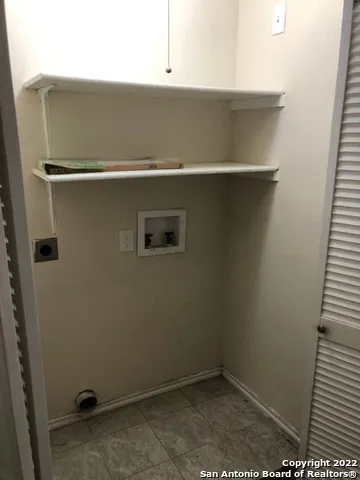 $995 | 7854 Sarepto, San Antonio, TX 78239