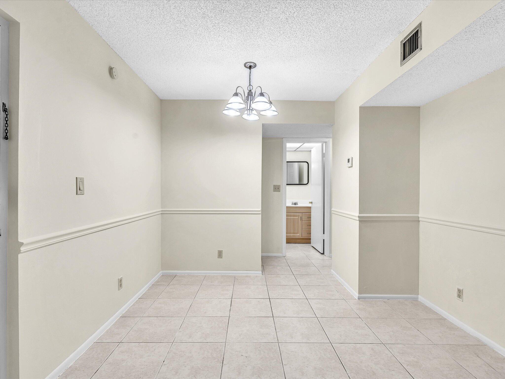 470 Northwest 20th Street Boca Raton, FL 33431 - Photo 8 of 50 Dining Room