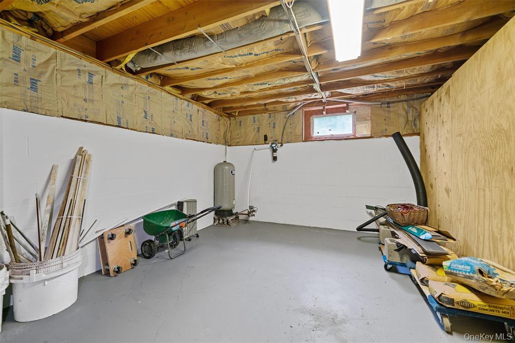 1013 Cooley Road Parksville, NY 12768 - Photo 28 of 44 a view of a room with gym equipment