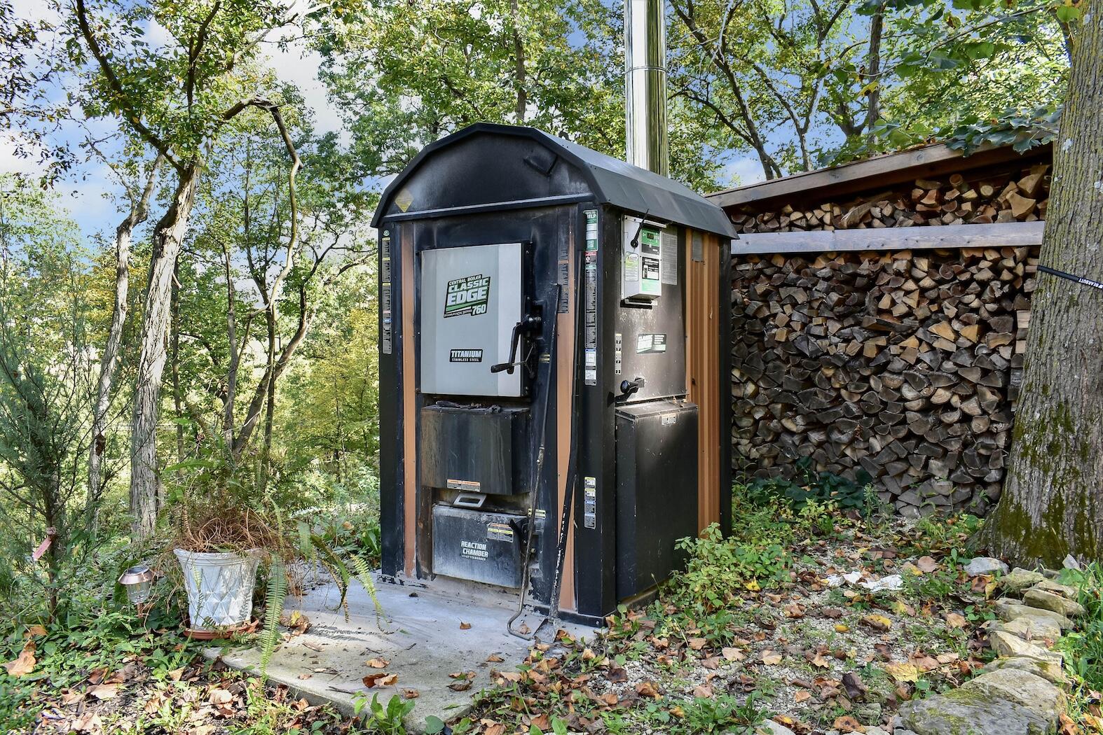 2331 Goodview Road Winona, MN 55987 - Photo 40 of 47 Wood Furnace