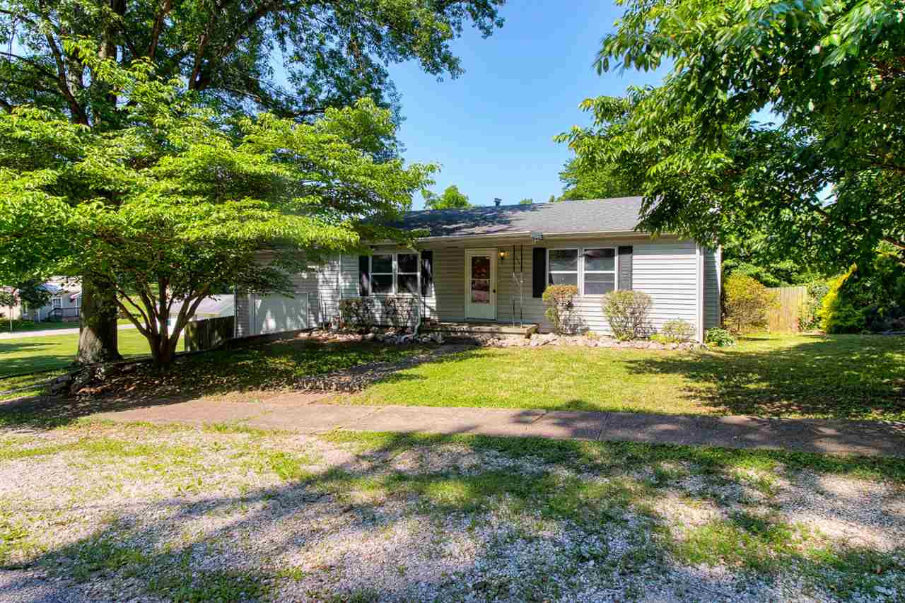 210 Adams Street Newburgh, IN 47630 - Photo 1 of 25