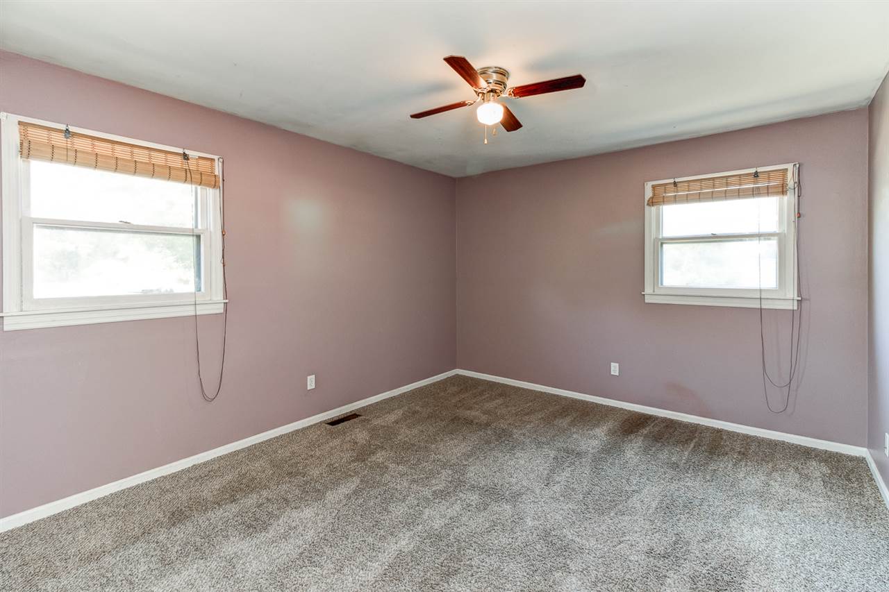 210 Adams Street Newburgh, IN 47630 - Photo 11 of 25