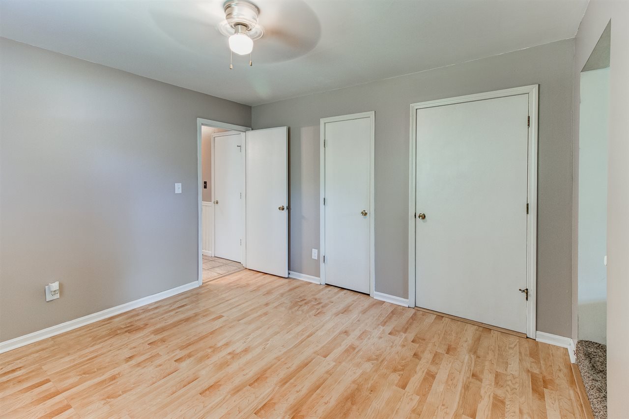 210 Adams Street Newburgh, IN 47630 - Photo 14 of 25