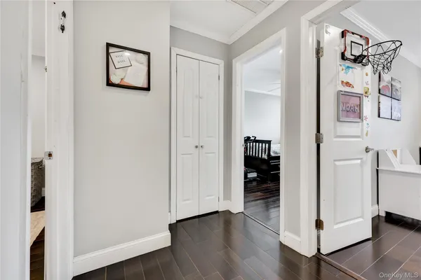 $318,000 | 1201 East Broadway, Unit H23, Hewlett, NY 11557