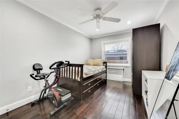 $318,000 | 1201 East Broadway, Unit H23, Hewlett, NY 11557