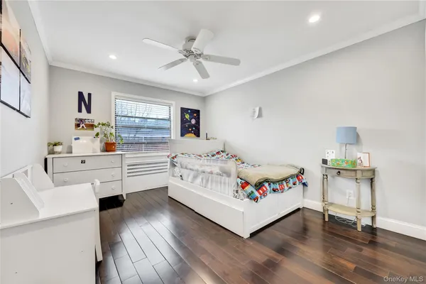 $318,000 | 1201 East Broadway, Unit H23, Hewlett, NY 11557