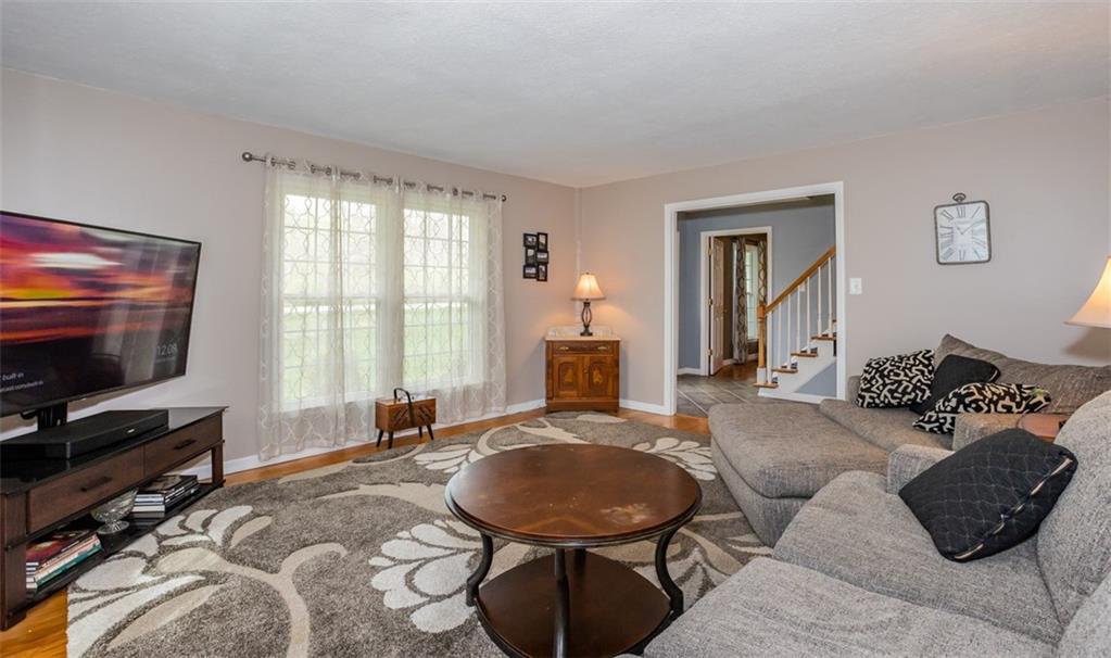7257 Lantern Road Indianapolis, IN 46256 - Photo 4 of 55 Gallery Image 4