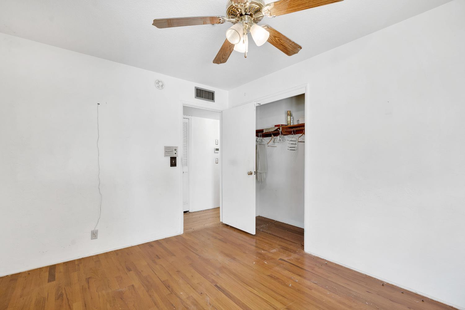 3376 East Richert Avenue Fresno, CA 93726 - Photo 19 of 29