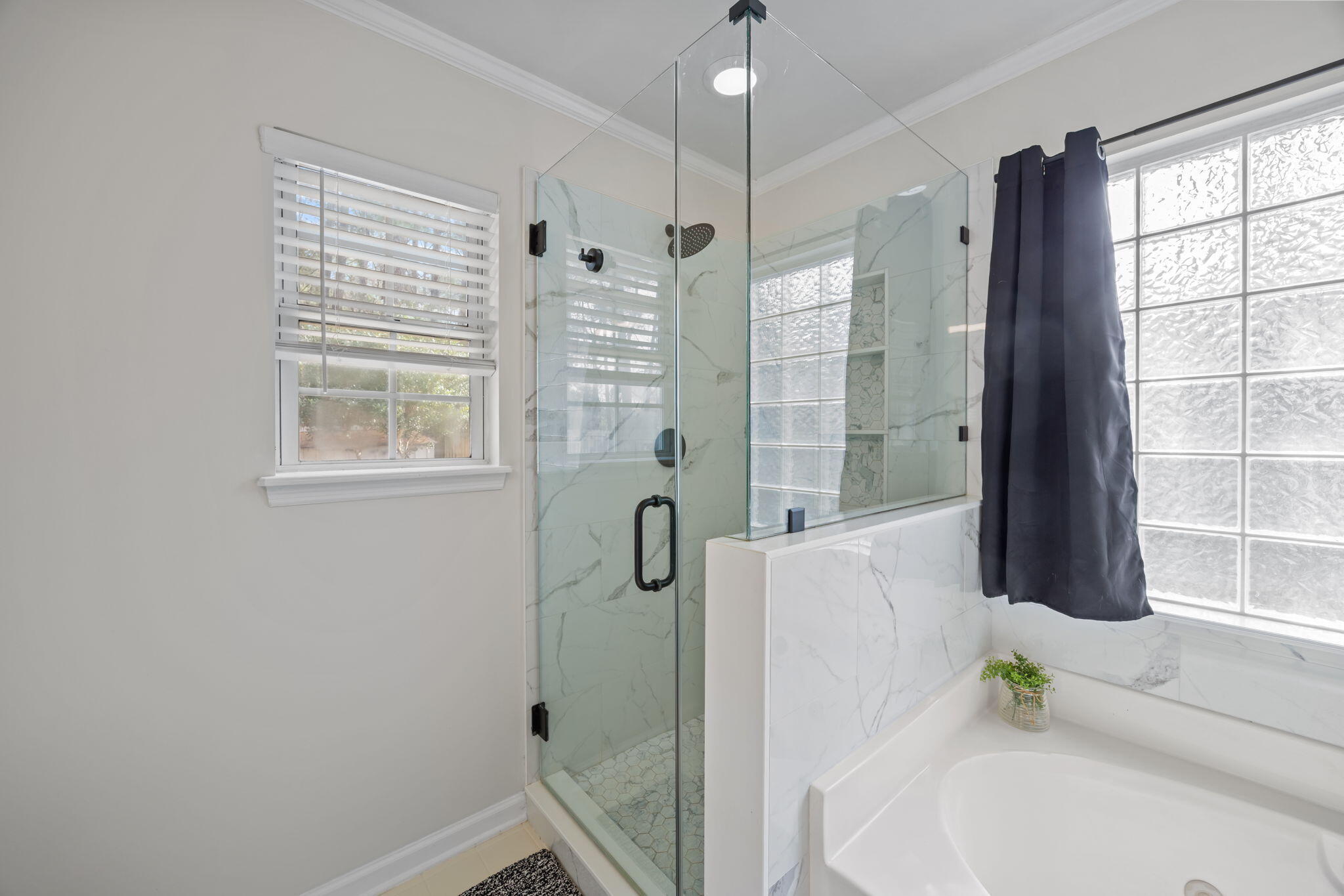 1204 Raptor Drive Hanahan, SC 29410 - Photo 11 of 18 33-web-or-mls-470A2157