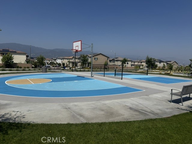 2464 Gunner Ridge Way Rialto, CA 92377 - Photo 27 of 42