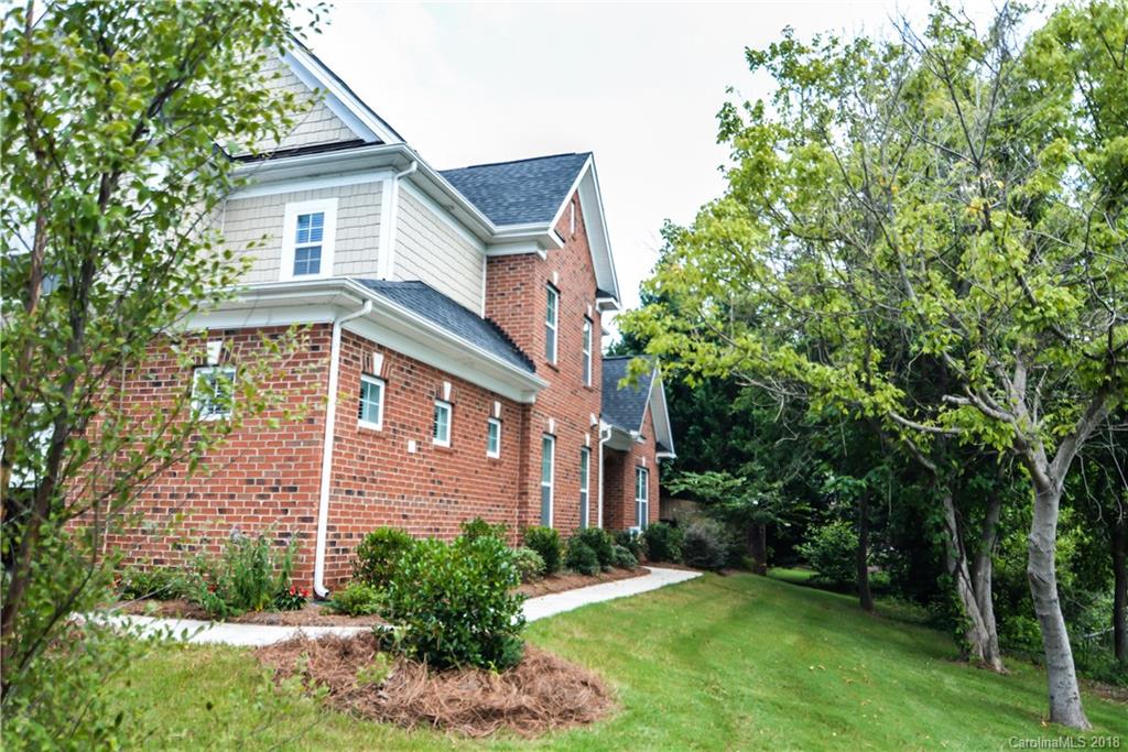 927 Ospre Lane, Unit B16A Fort Mill, SC 29708 - Photo 2 of 30 Gallery Image 2