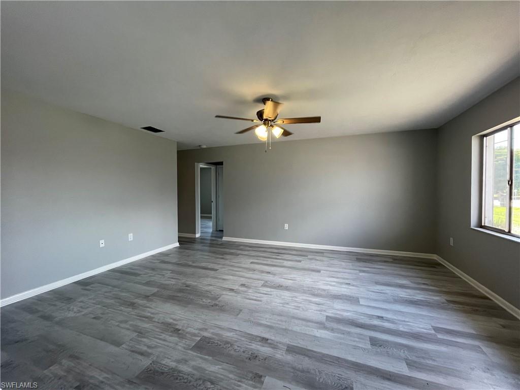 7554 Laurel Valley Road Fort Myers, FL 33967 - Photo 3 of 20
