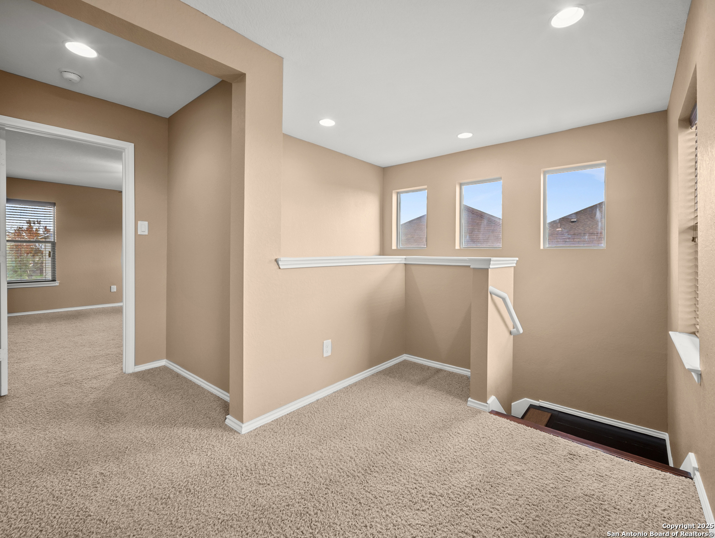 7514 Copper Cove Converse, TX 78109 - Photo 17 of 33 an empty room with closet