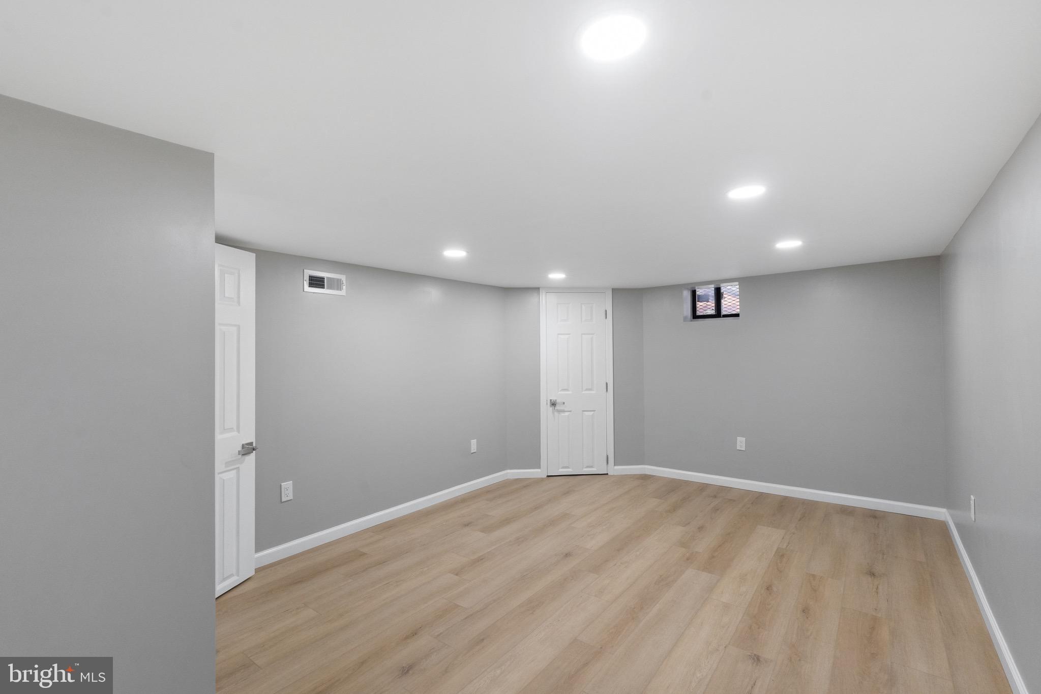 1203 Moore Street Philadelphia, PA 19148 - Photo 26 of 41 a view of an empty room