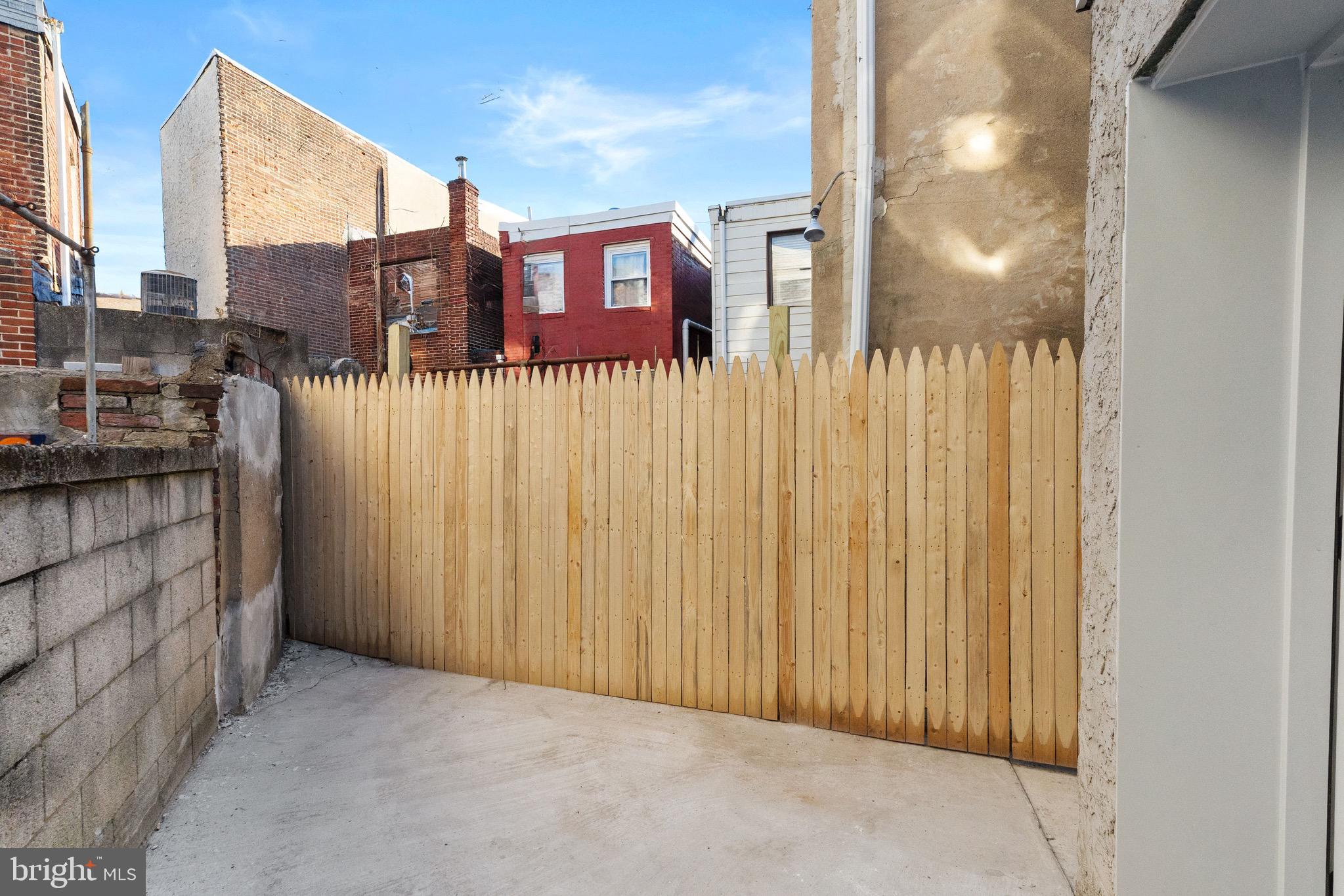 1203 Moore Street Philadelphia, PA 19148 - Photo 33 of 41