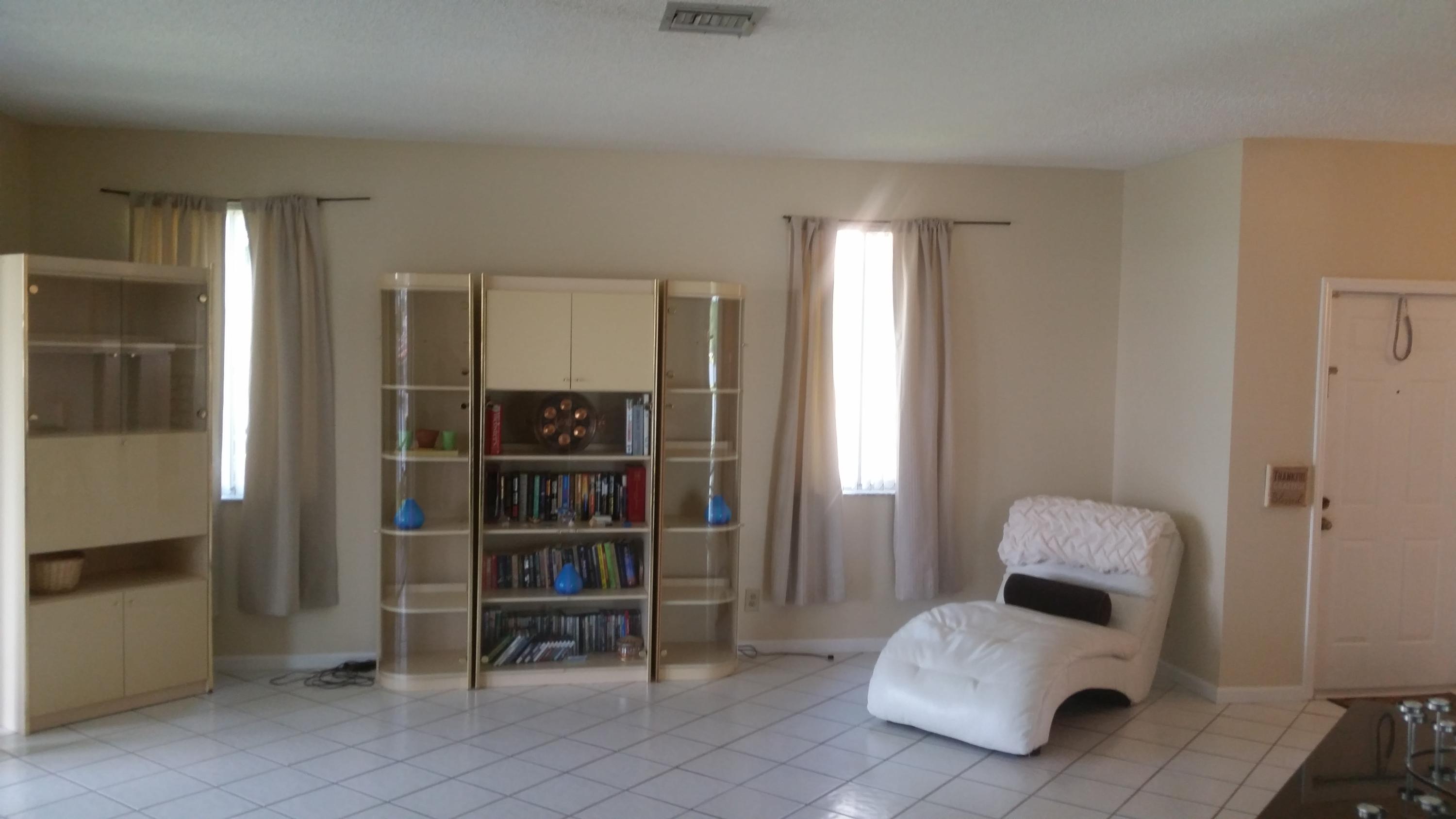 6805 Via Regina Boca Raton, FL 33433 - Photo 4 of 17 20160408_122601