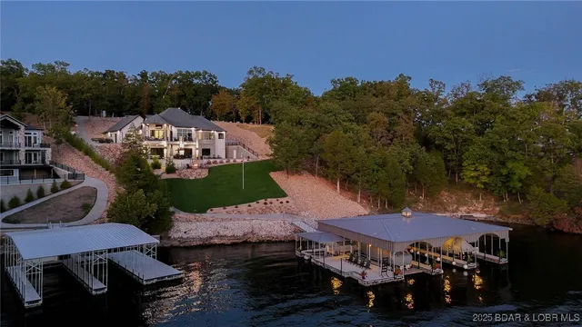 $4,750,000 | 81 Forest Trace, Sunrise Beach, MO 65079