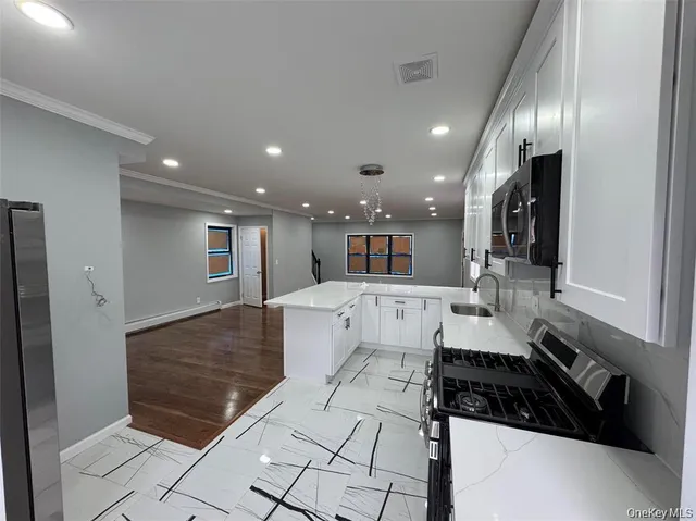 $859,000 | 188-51 120th Road | St. Albans